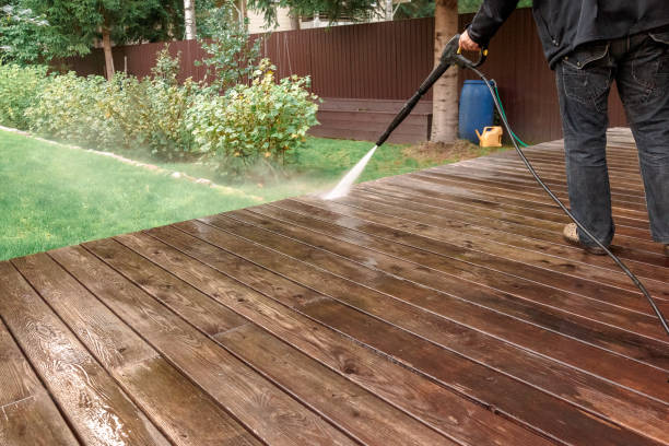 Best Pool Deck Cleaning  in Center, CO
